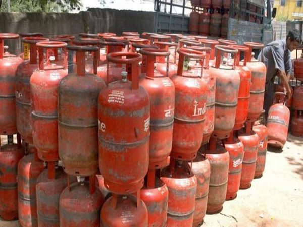 Commercial gas cylinder prices slashed. Check latest rates